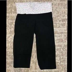 PINK cropped yoga capris